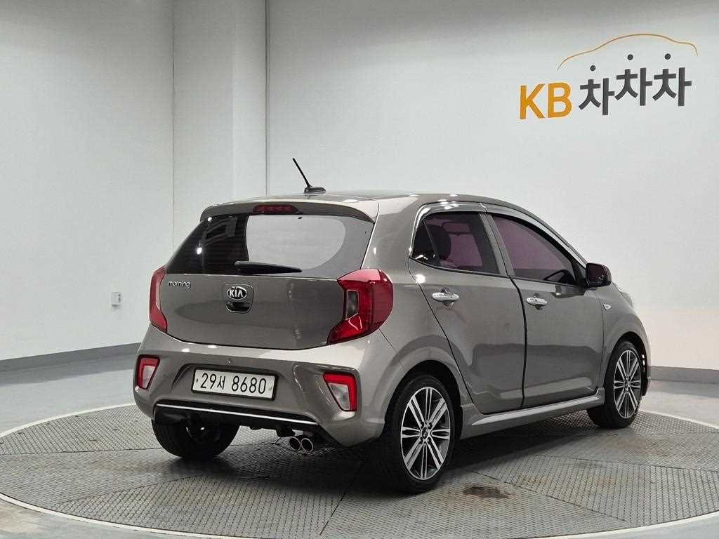 KIA Morning - Vista 3