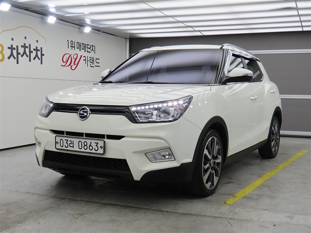 Ssangyong Tivoli 2016 Blanco - Importación desde Corea - HF Imports Iquique - Foto 1