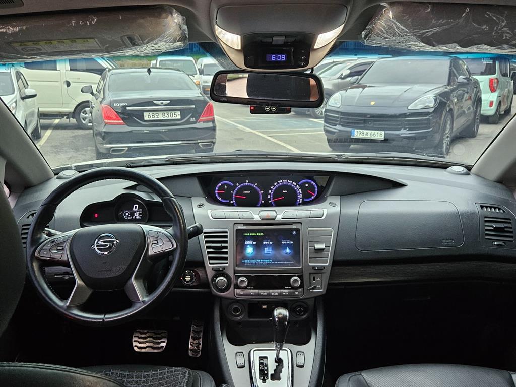 Ssangyong Korando - Vista 7