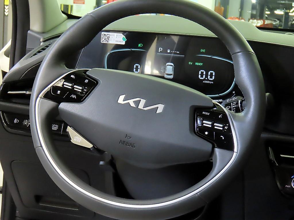 KIA Niro - Vista 8
