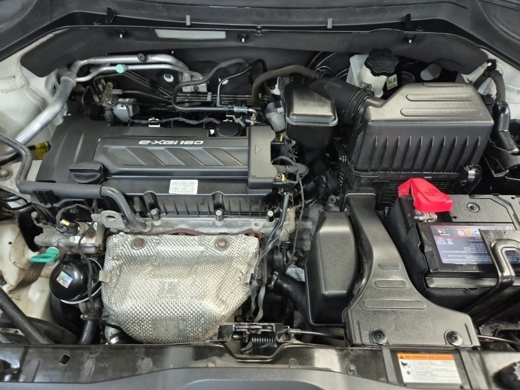 Ssangyong Tivoli - Vista 5