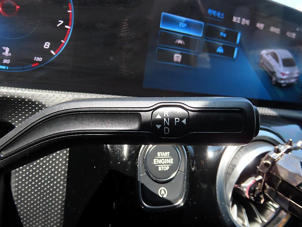 Mercedes Benz CLA Class - Vista 10