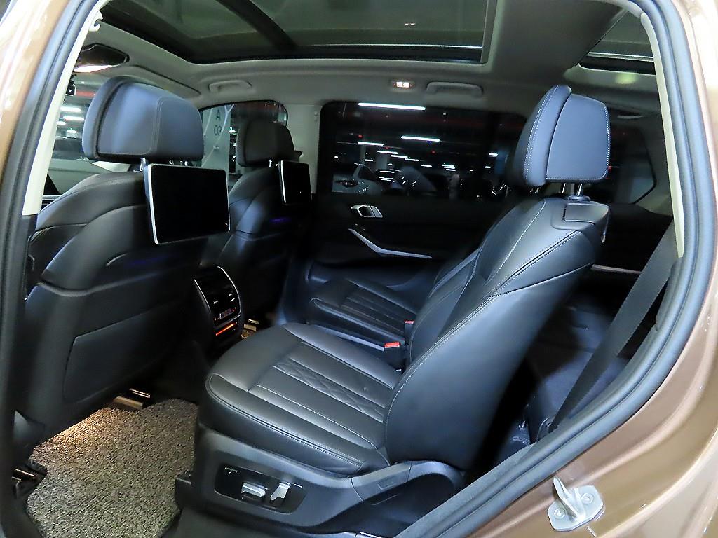 BMW X7 - Vista 7