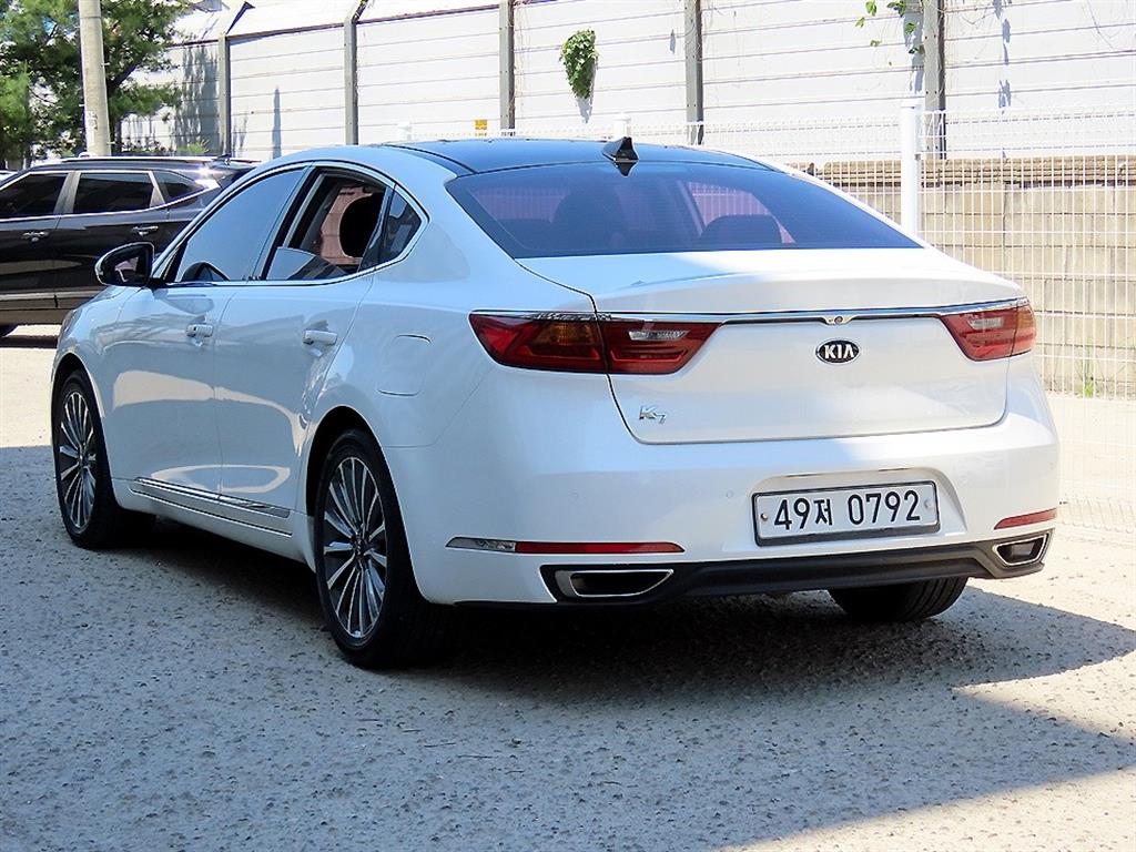 KIA K7 - Vista 3