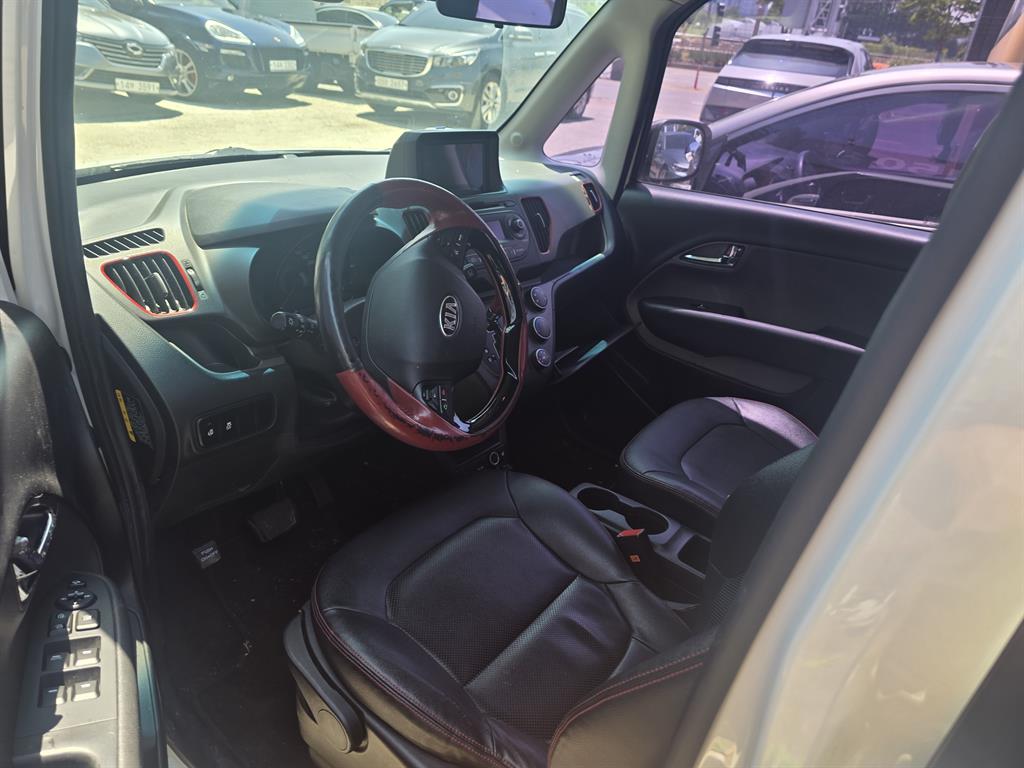 KIA Ray - Vista 6