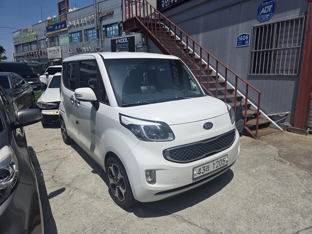 KIA Ray - Vista 2