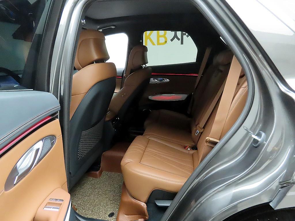 Genesis GV70 2025 Gris - Importación desde Corea - HF Imports Iquique - Foto 14
