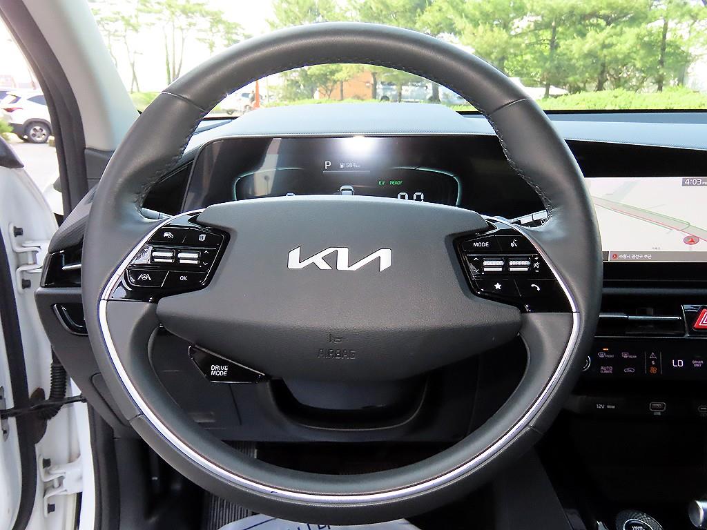 KIA Niro - Vista 8