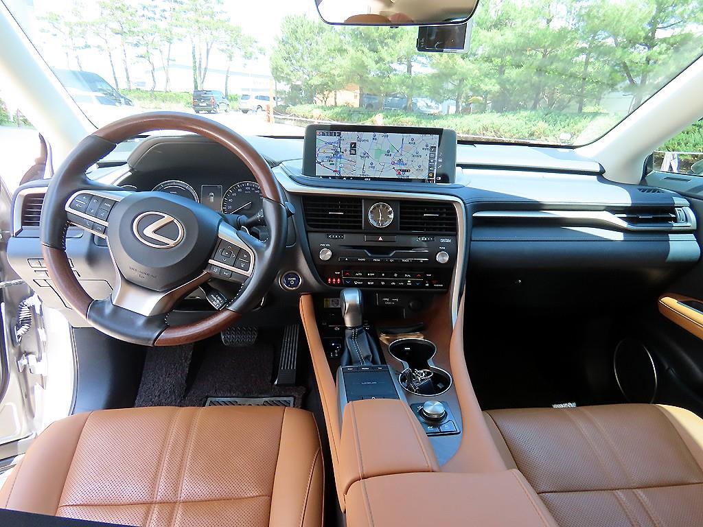 Lexus RX - Vista 7