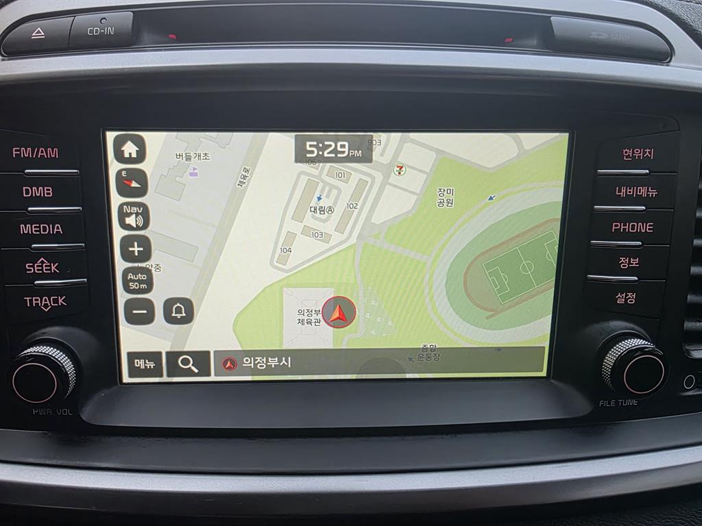 KIA Sorento - Vista 10
