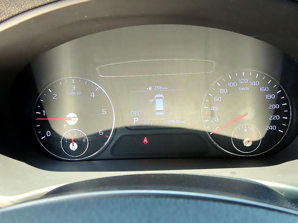 KIA Sorento - Vista 9