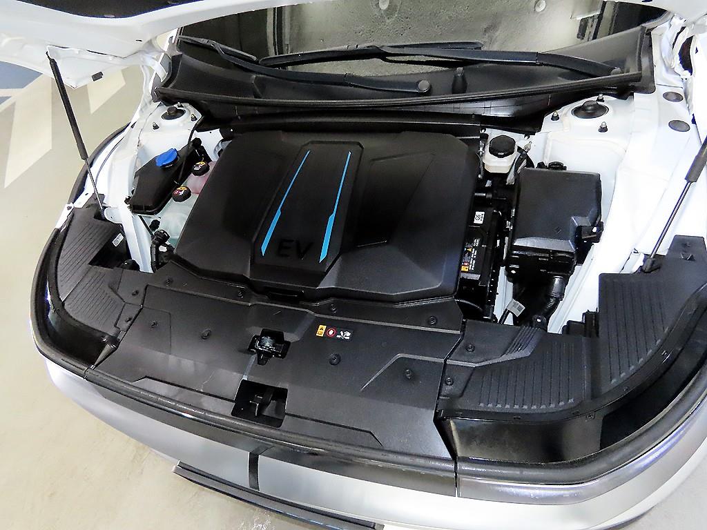 HYUNDAI Ioniq 5 2022 Blanco - Importación desde Corea - HF Imports Iquique - Foto 19