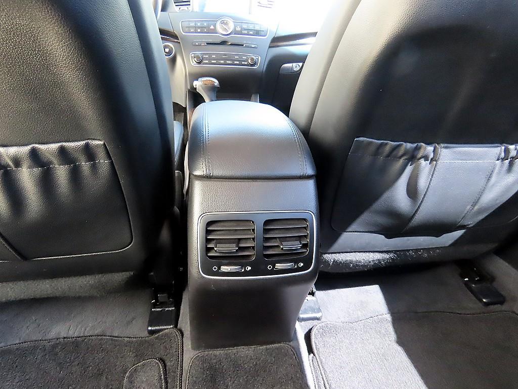 KIA K7 2015 Negro - Importación desde Corea - HF Imports Iquique - Foto 18