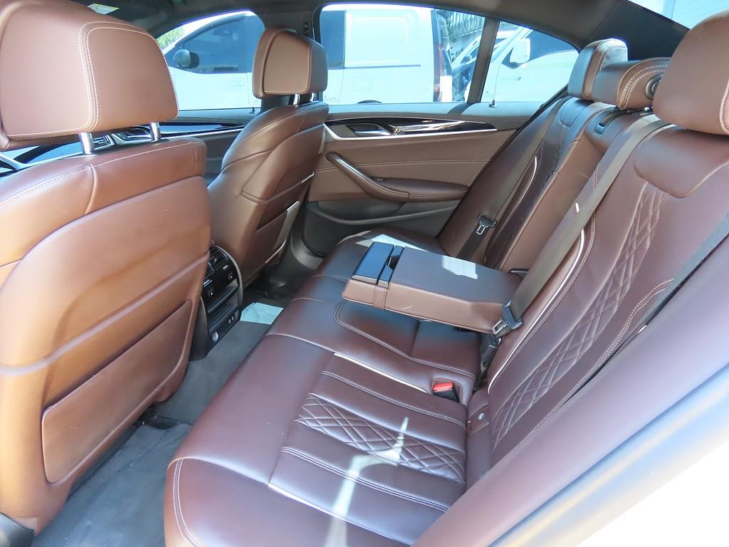 BMW 5 Series - Vista 6