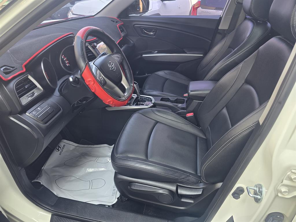 Ssangyong Tivoli - Vista 5