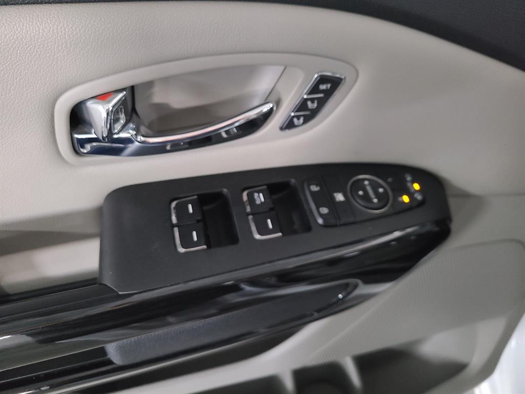 KIA Carnival 2019 Blanco - Importación desde Corea - HF Imports Iquique - Foto 17