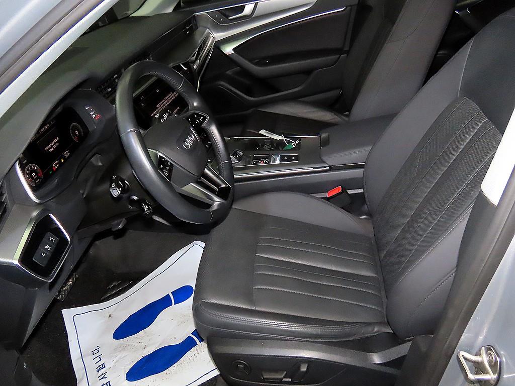Audi A6 - Vista 6