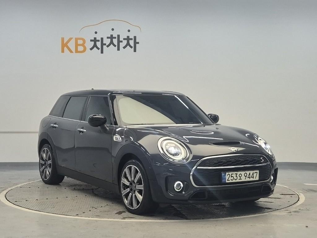 Mini Clubman - Vista 4