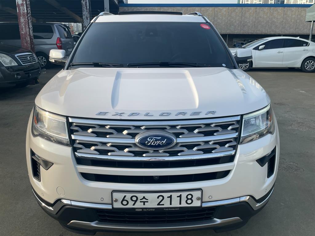 Ford Explorer 2018 Blanco - Importación desde Corea - HF Imports Iquique - Foto 1