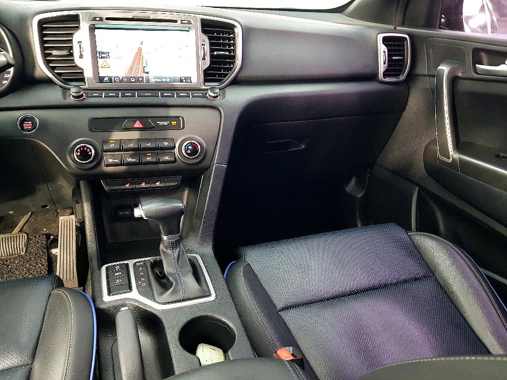 KIA Sportage - Vista 10