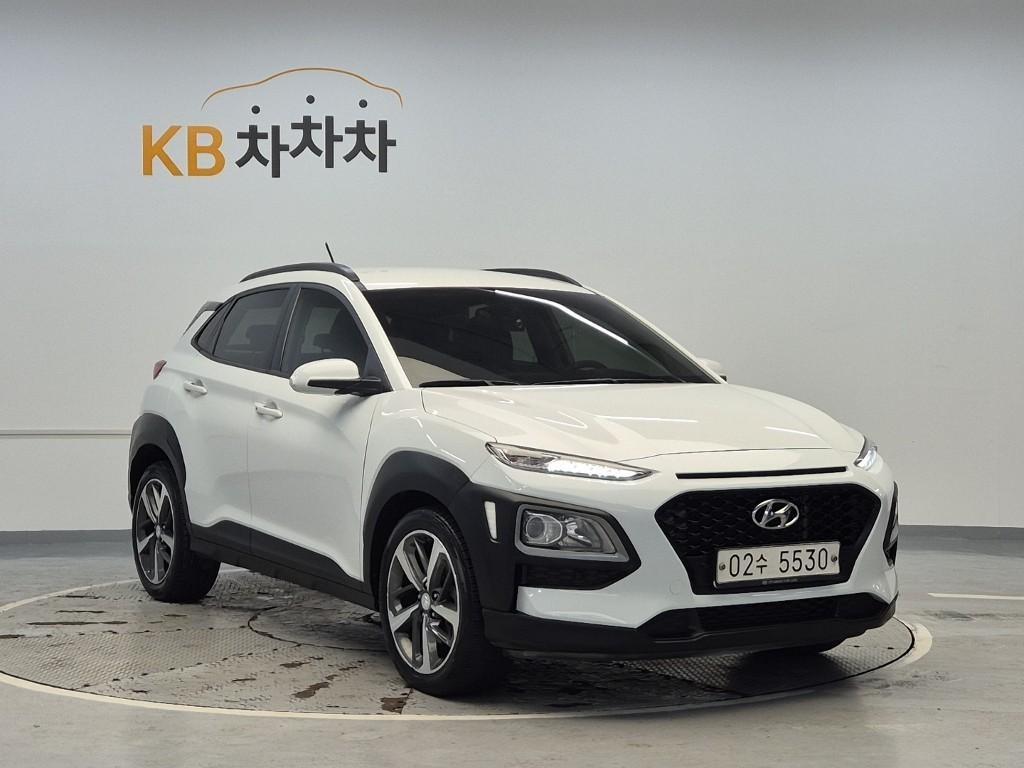 HYUNDAI Kona - Vista 4