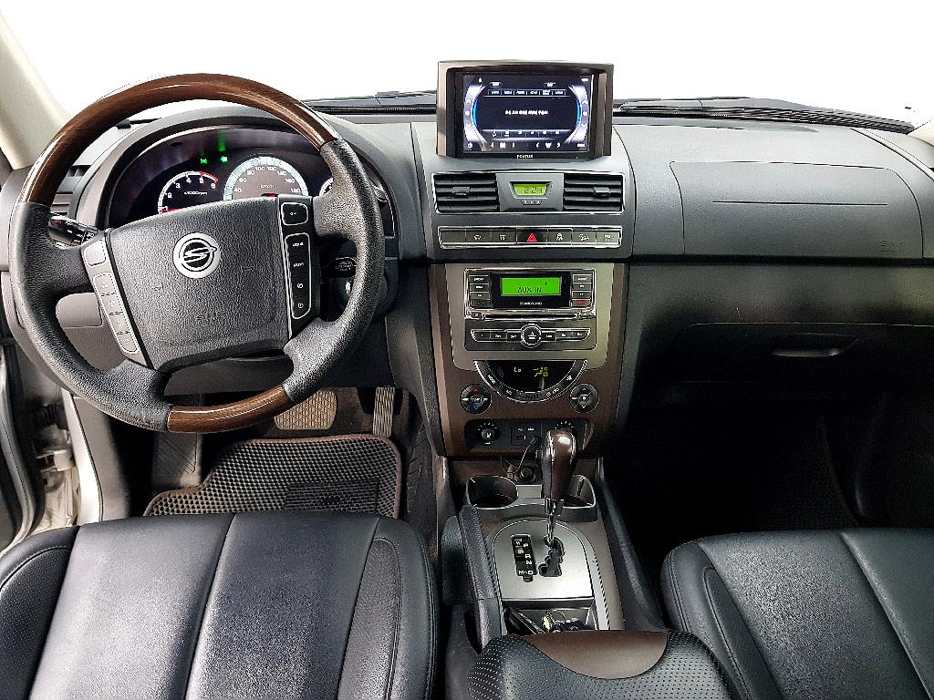 Ssangyong Rexton - Vista 5