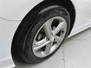 HYUNDAI Sonata - Vista 10