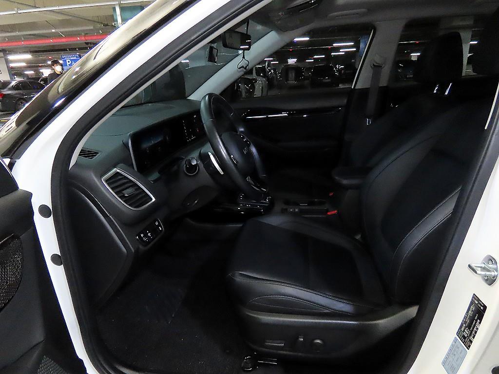 KIA Seltos - Vista 6