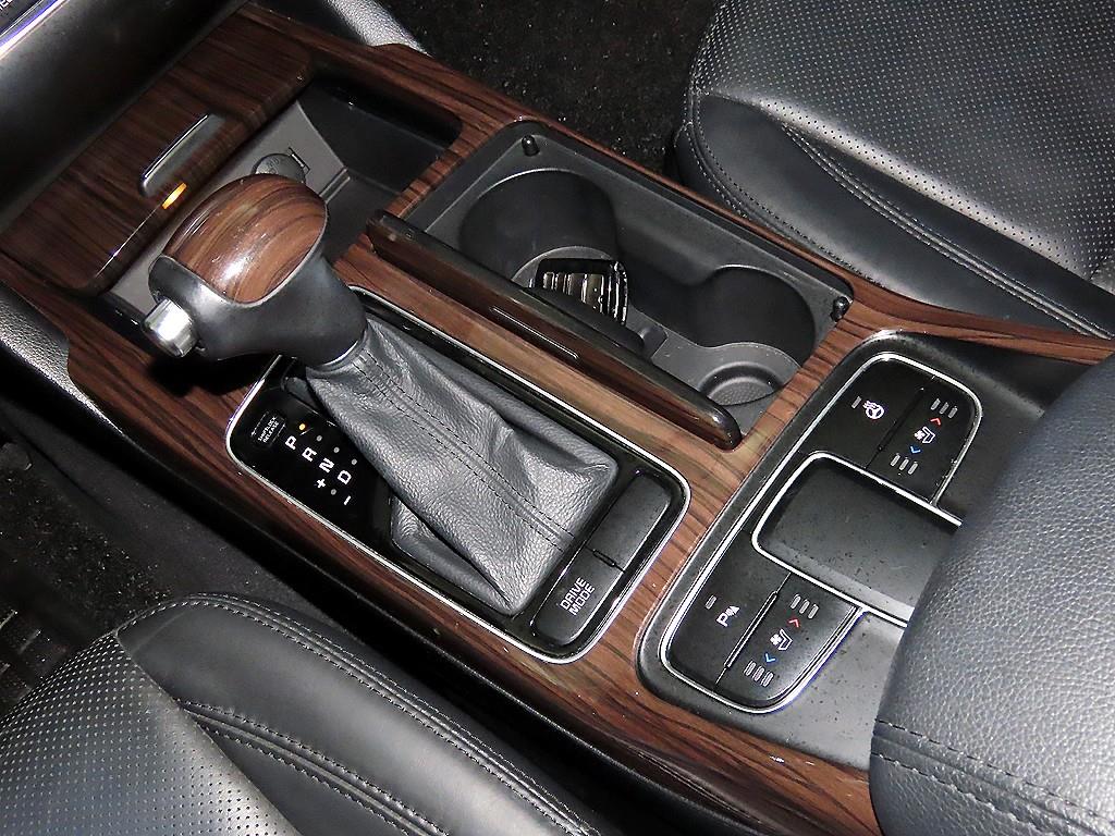 KIA K7 - Vista 12
