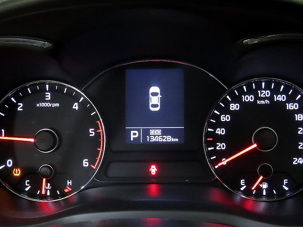 KIA K3 - Vista 9