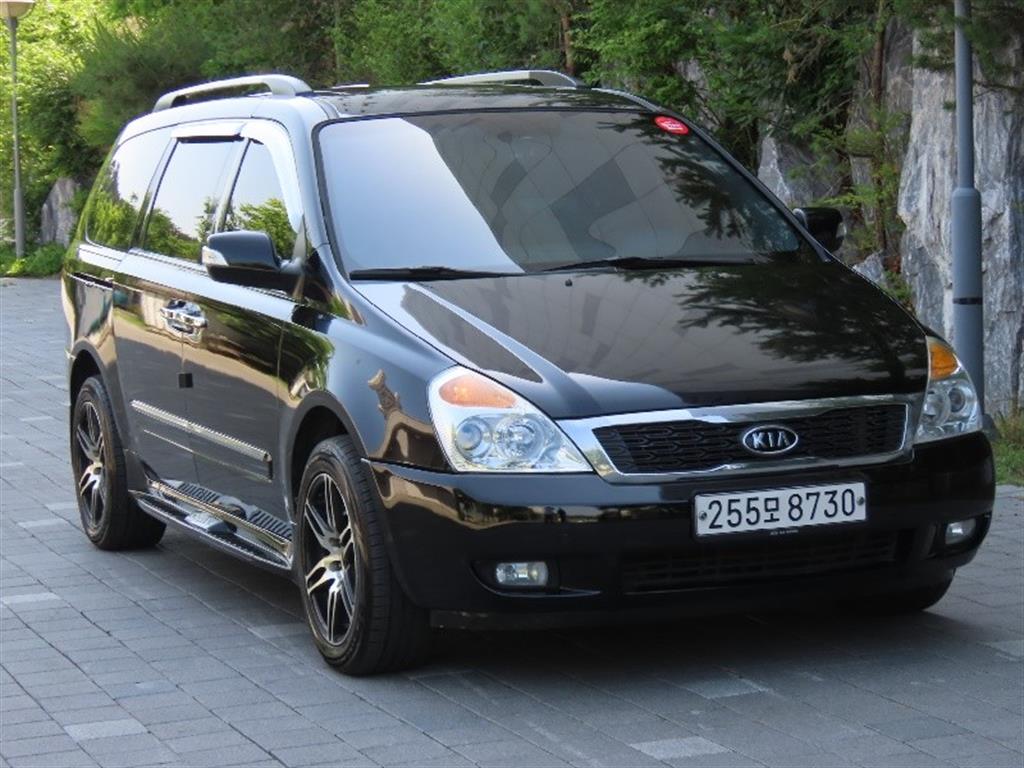 KIA Carnival - Vista 3