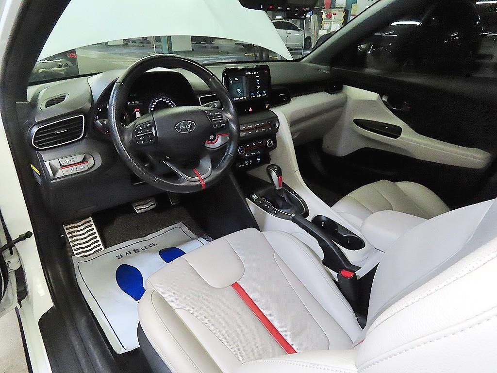 HYUNDAI Veloster - Vista 10