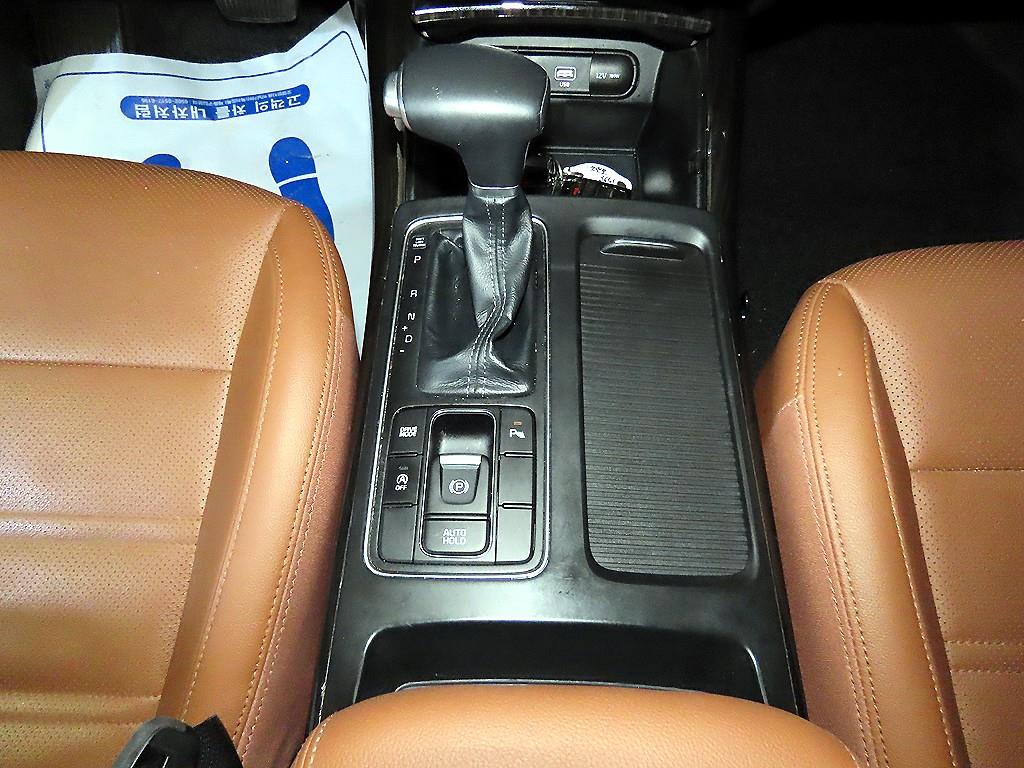 KIA Sorento - Vista 12