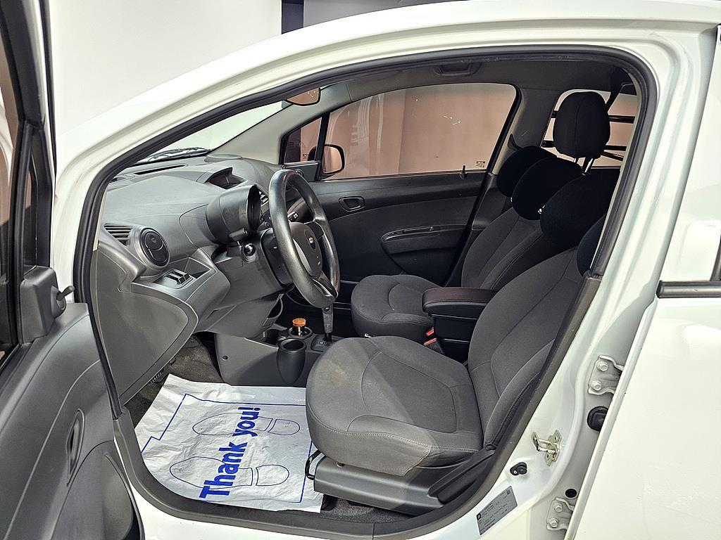 Chevrolet Spark - Vista 8