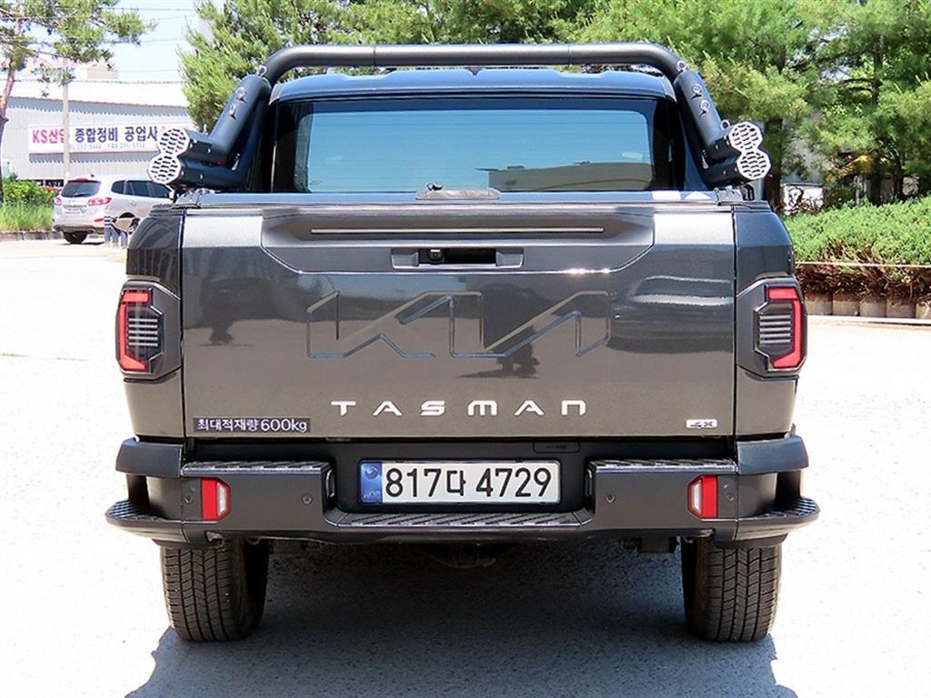 KIA Tasman - Vista 4