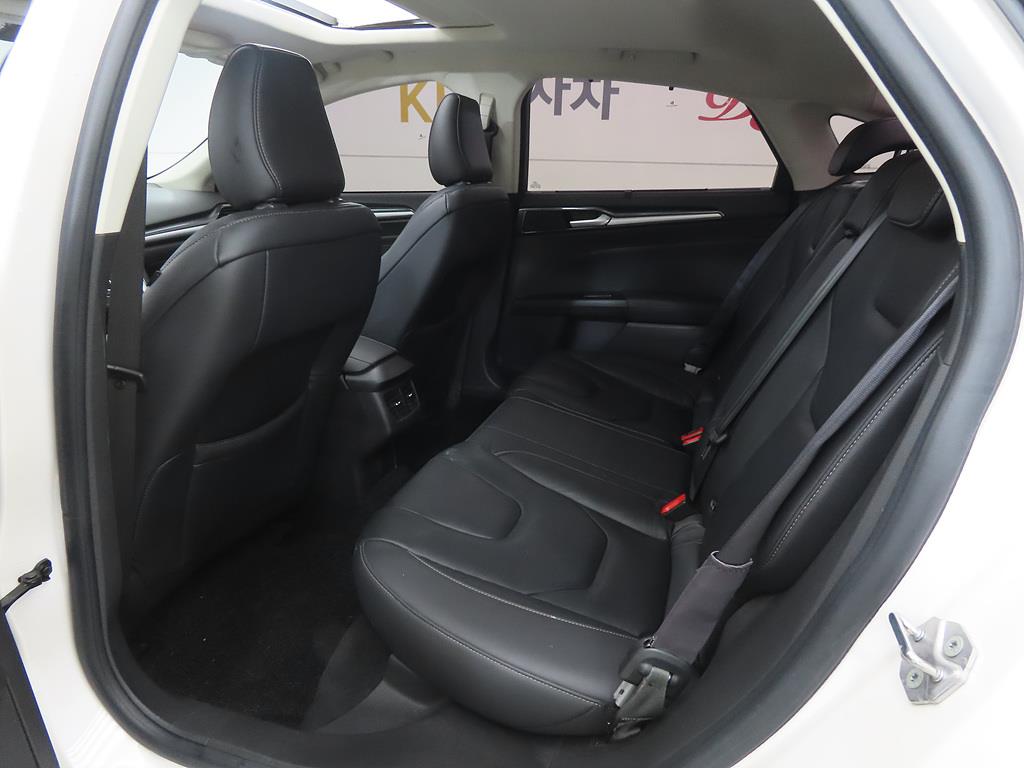 Ford Mondeo - Vista 6