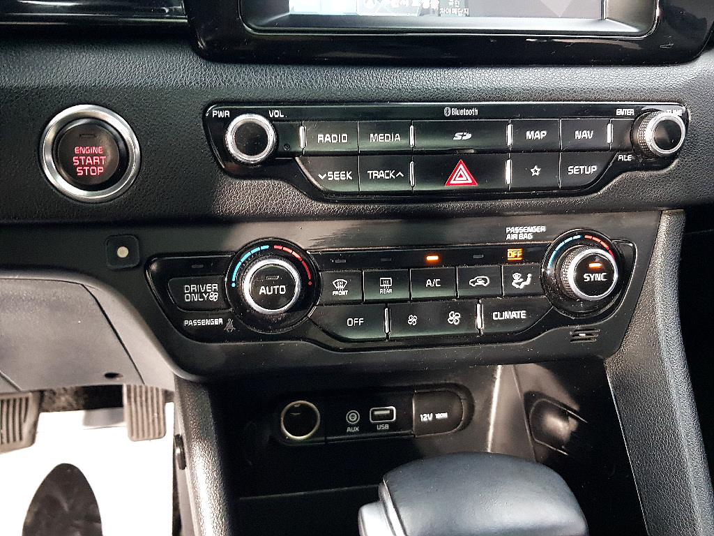 KIA Niro - Vista 12