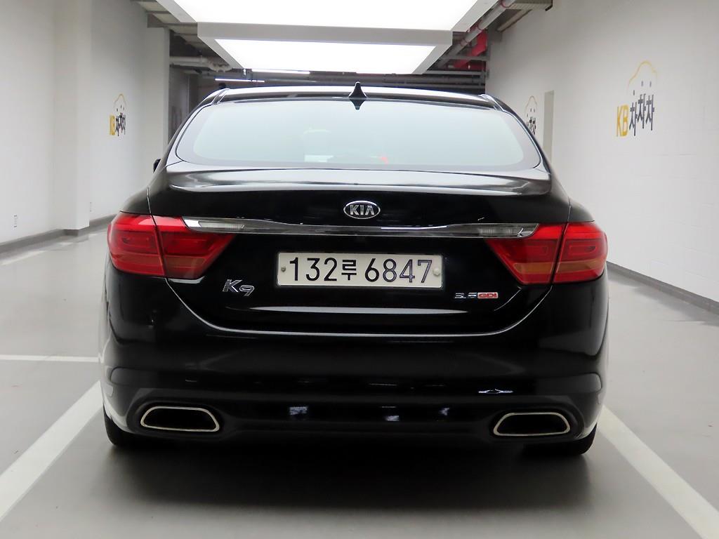 KIA K9 - Vista 3