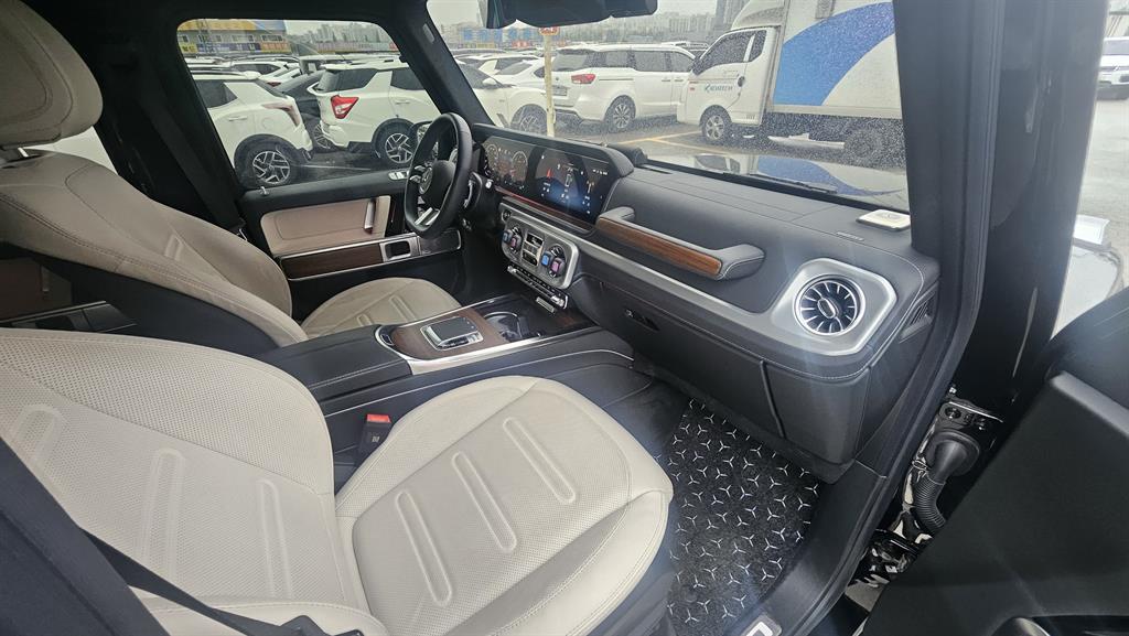 Mercedes Benz G Class (G Wagen) - Vista 10