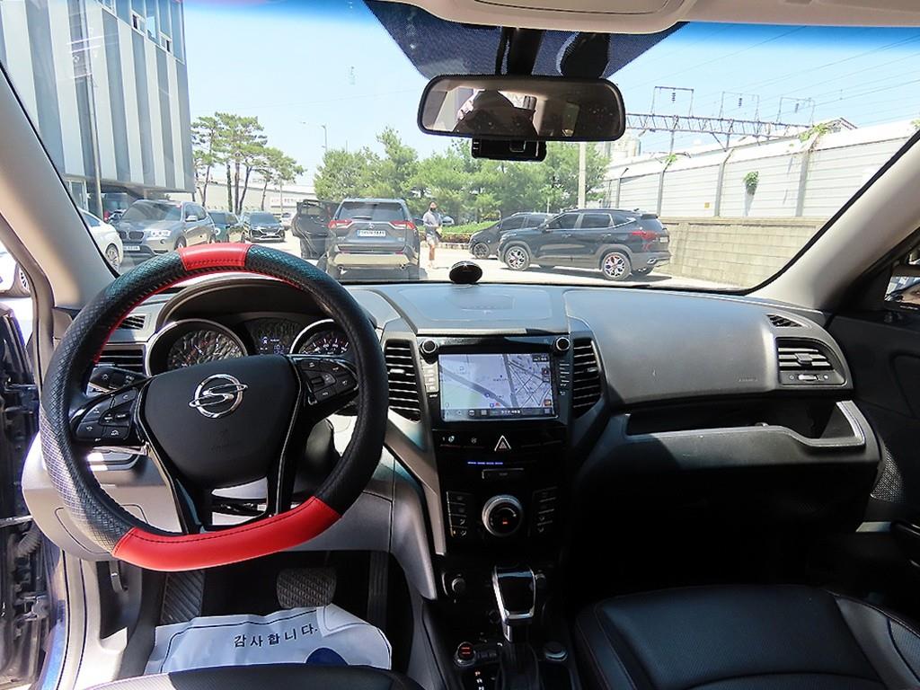 Ssangyong Tivoli - Vista 7