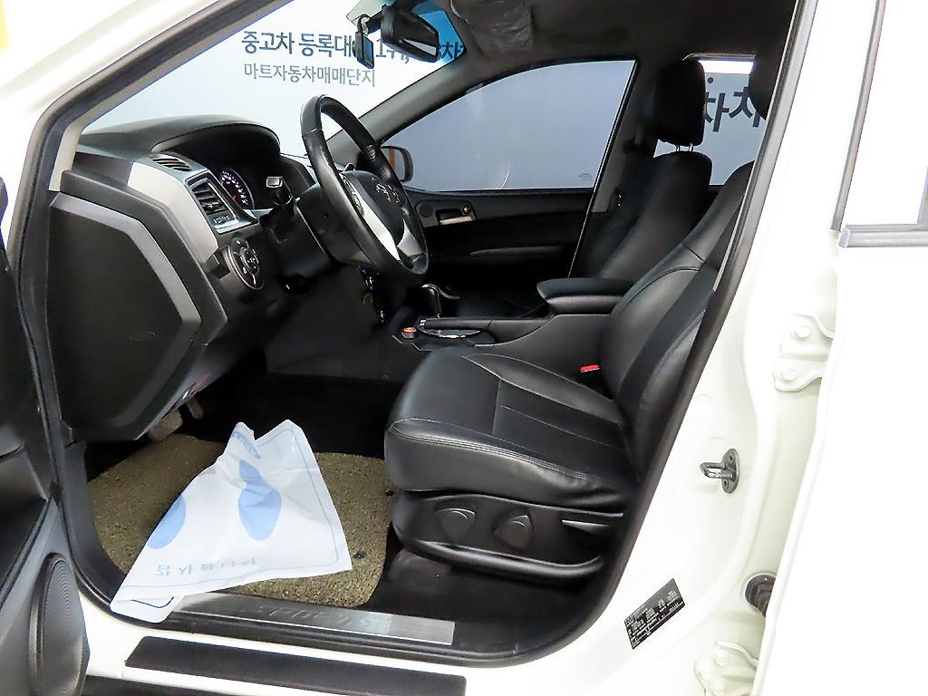 Ssangyong Korando - Vista 5
