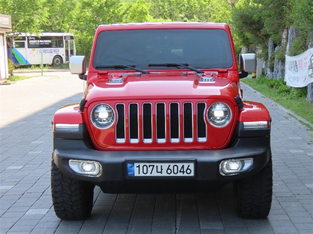 Jeep Wrangler 2021 Rojo - Importación desde Corea - HF Imports Iquique - Foto 1
