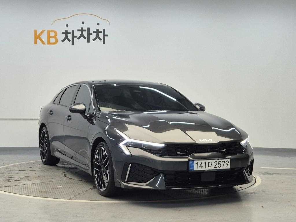 KIA K5 - Vista 4