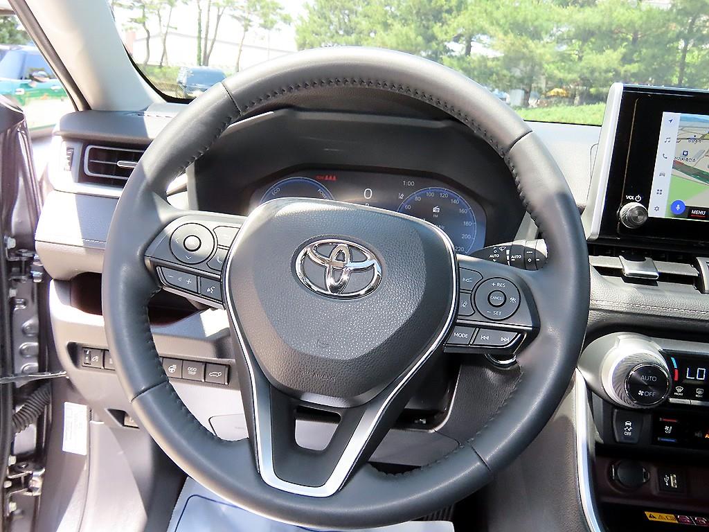 Toyota RAV4 - Vista 8