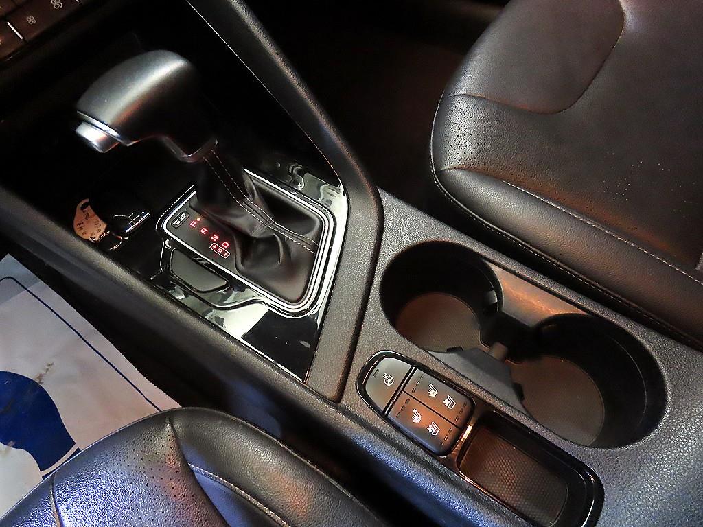 KIA Niro - Vista 12