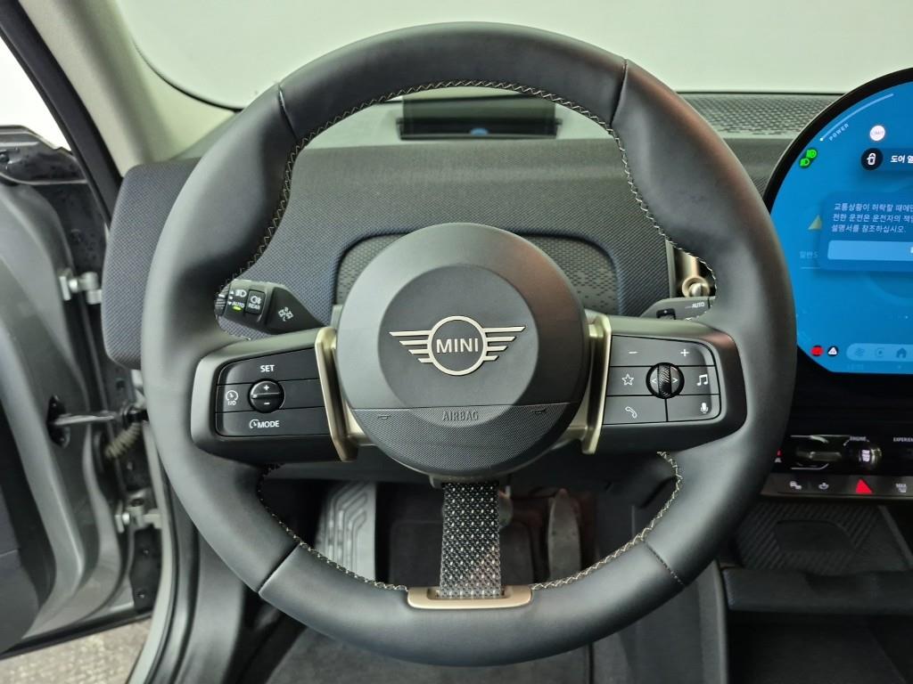 Mini Countryman - Vista 9