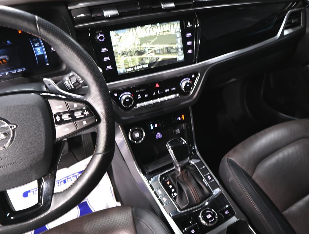 Ssangyong Korando - Vista 9