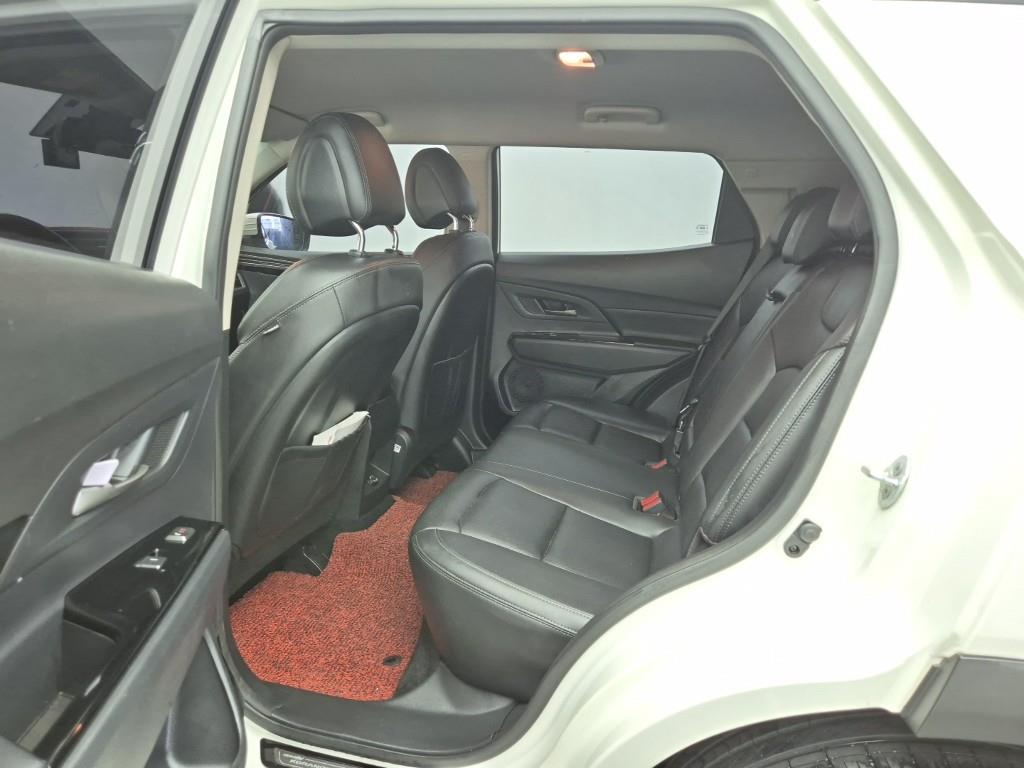 Ssangyong Korando - Vista 12