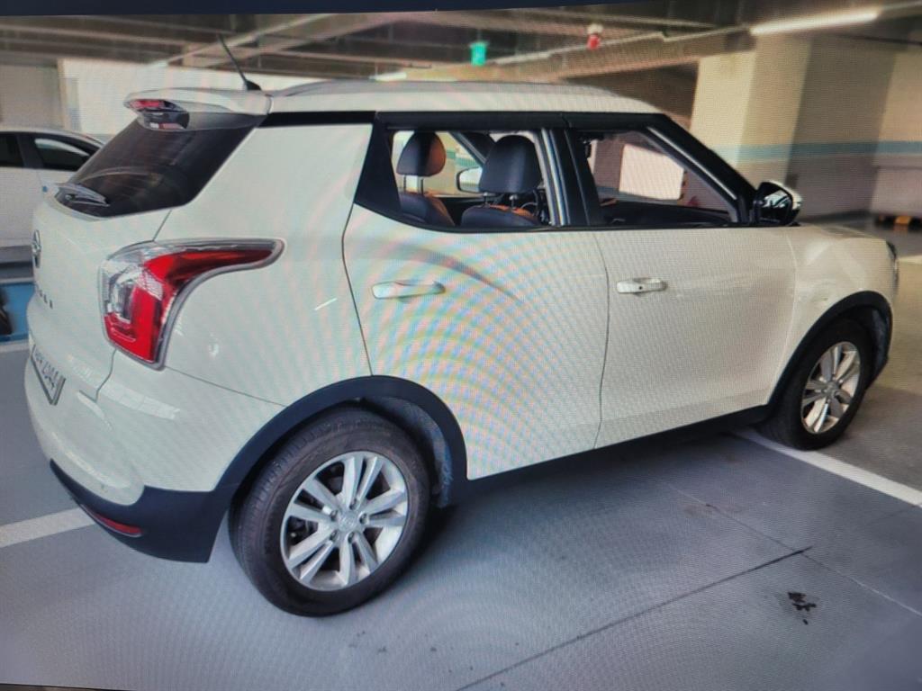 Ssangyong Tivoli - Vista 3
