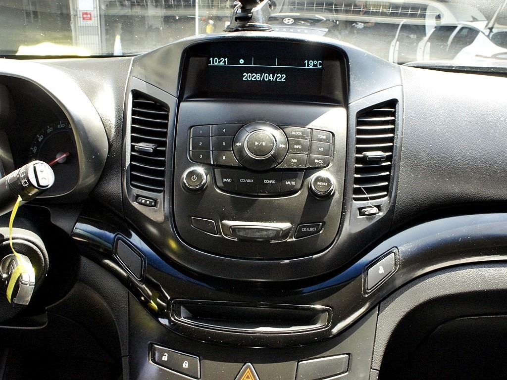 Chevrolet Orlando 2014 Gris - Importación desde Corea - HF Imports Iquique - Foto 10